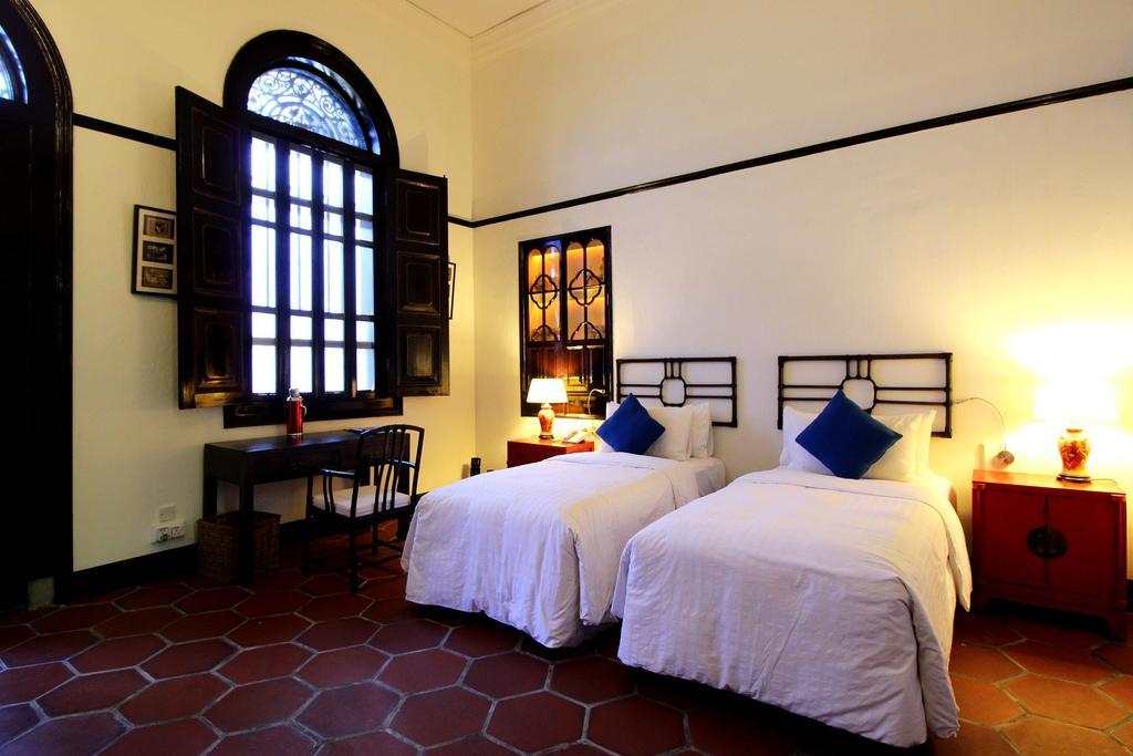 Hotel Cheong Fatt Tze - The Blue Mansion George Town Exterior foto