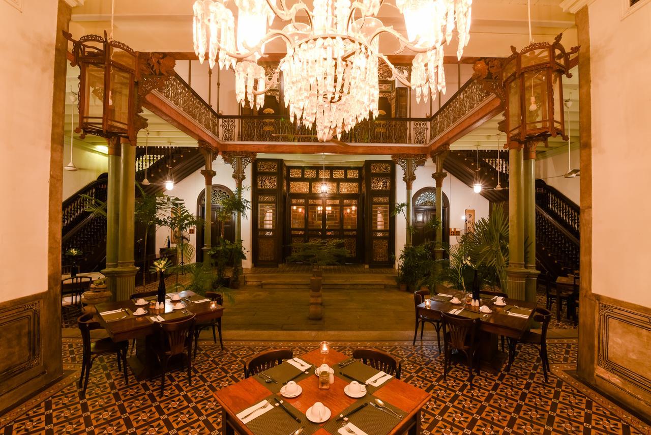 Hotel Cheong Fatt Tze - The Blue Mansion George Town Exterior foto