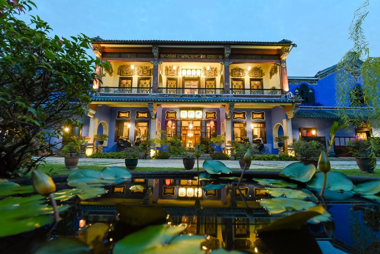 Hotel Cheong Fatt Tze - The Blue Mansion George Town Exterior foto